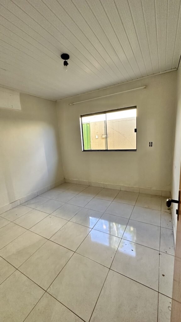 12E1E414-1C29-4A4E-BC13-39875BF4BC6C