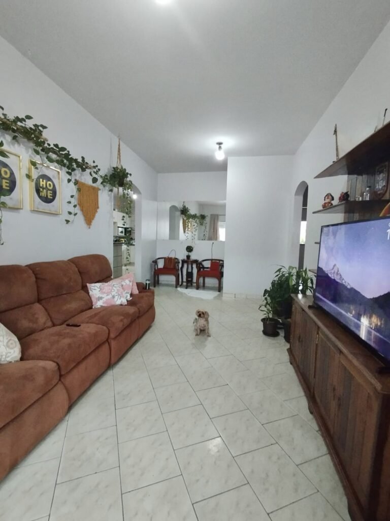 1BB196BB-24E7-48EE-9313-8A802129CEA3