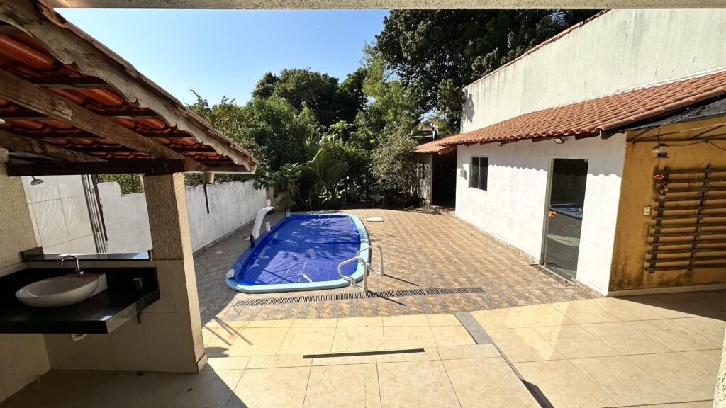 1EB5AF3C-E3DE-4B06-8D45-2F93ECBE83F6