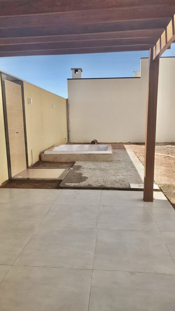 7D200DEF-64E2-4870-B4B9-8559840A1945