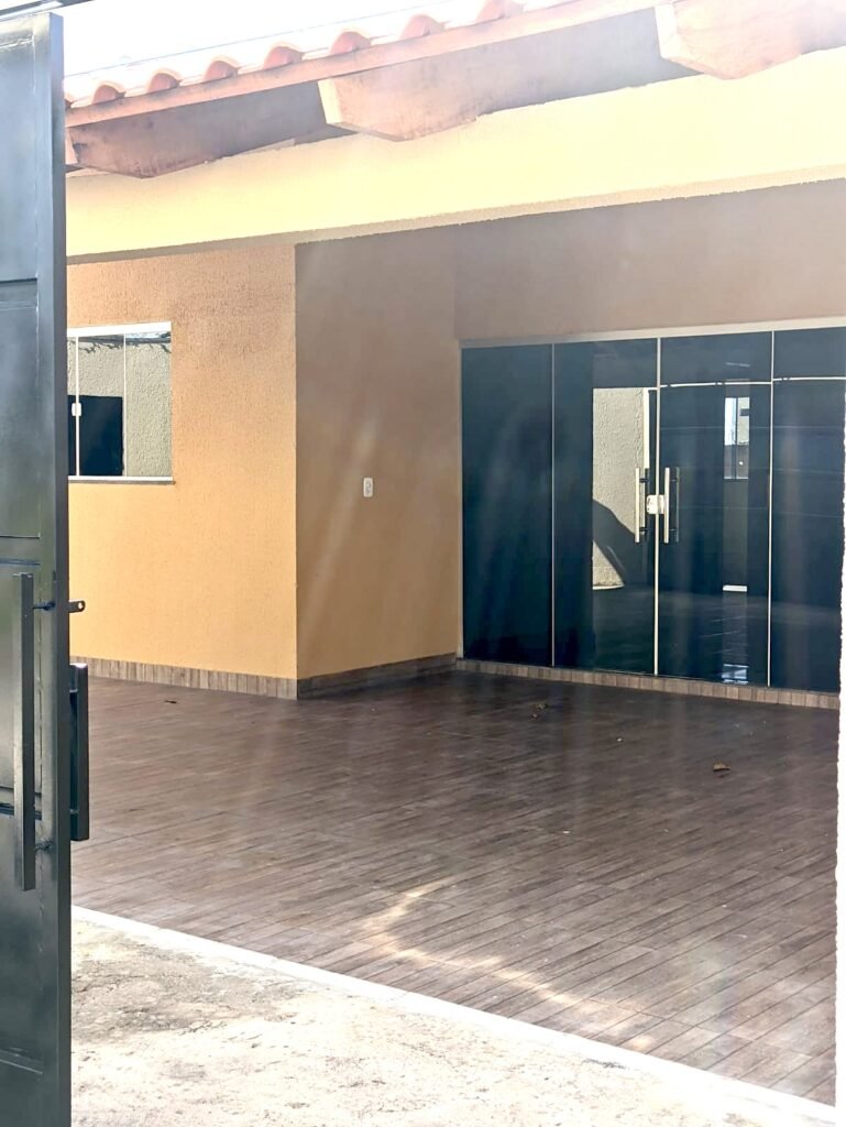 870F00DC-D75E-40C3-9C8E-71E42F5579E3