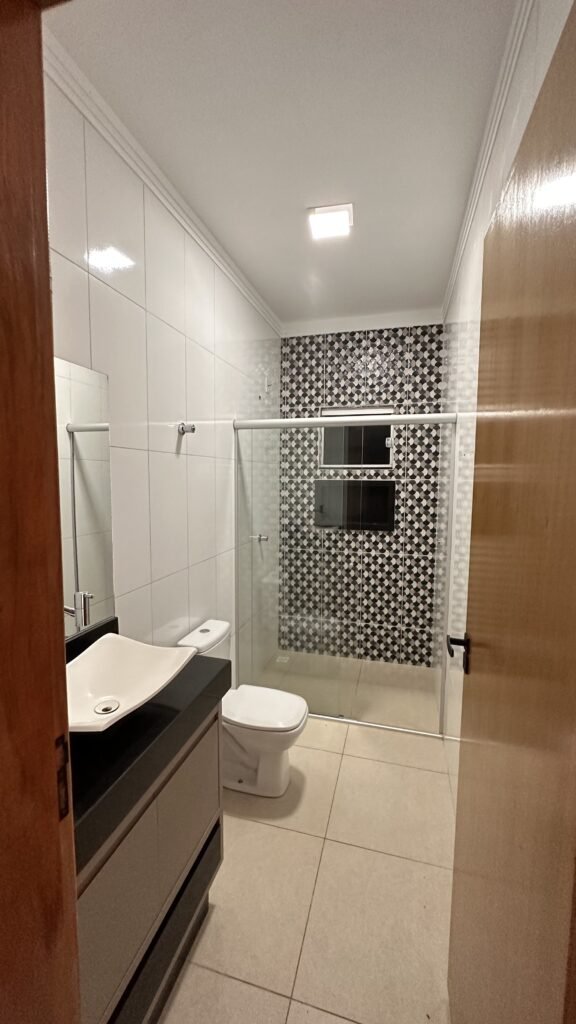 8CD6EB97-0E6B-43AA-AE25-649354A3D6E8