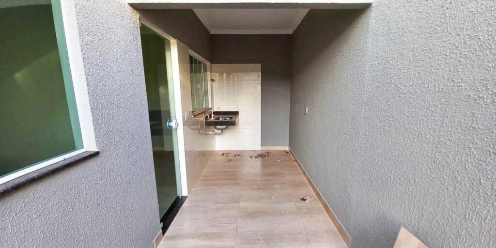 8FEDF87B-0B12-4AE7-9083-060D5146CFE7