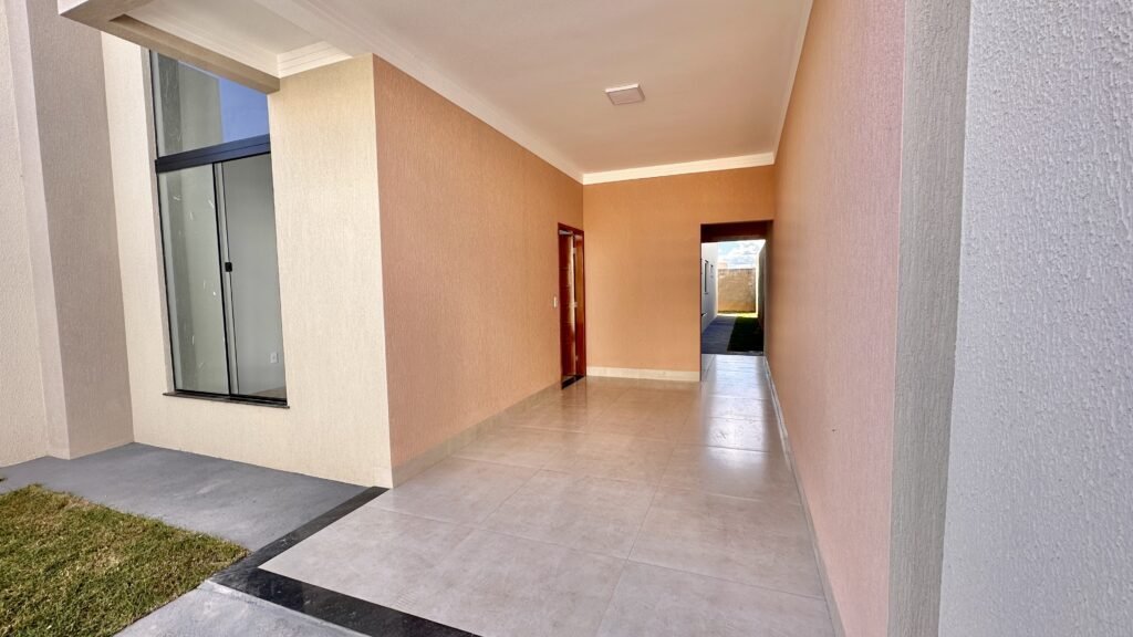 ABB3BADF-FBEE-4642-96B1-2D41D5F10A21