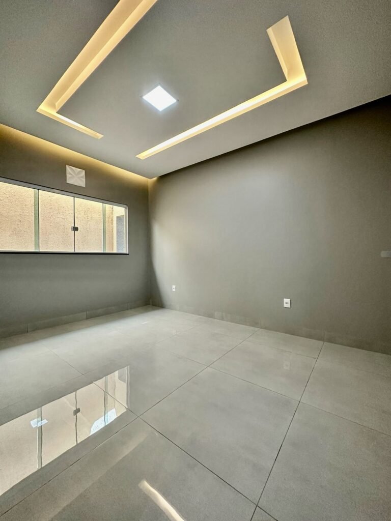 AF926C3D-6252-457E-990A-4FA2A5BF3054