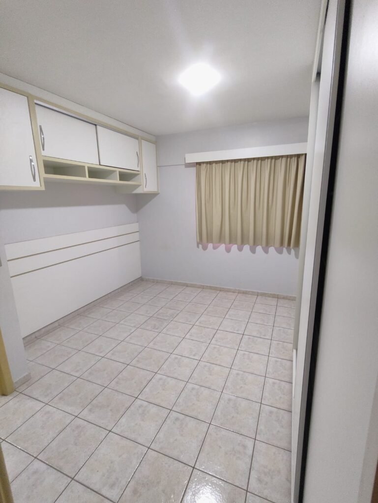 B7FCF3EB-F299-4637-9149-2D755B7B0766