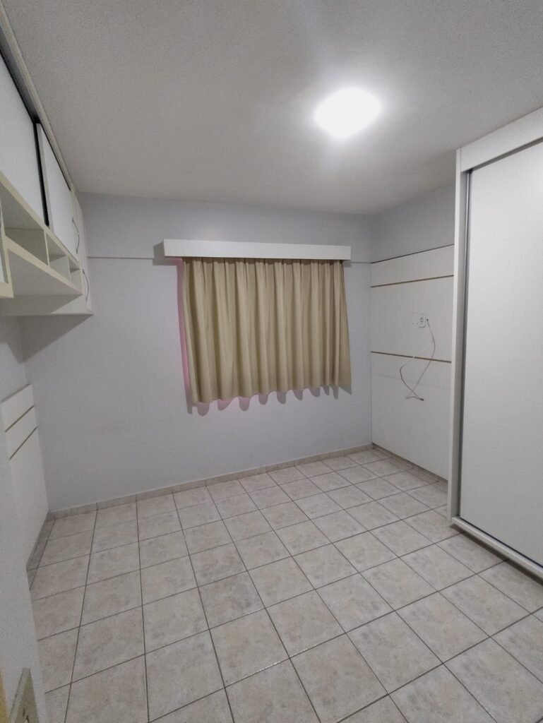 BAA5357A-925D-46C1-AB36-08B1BBECD9B0