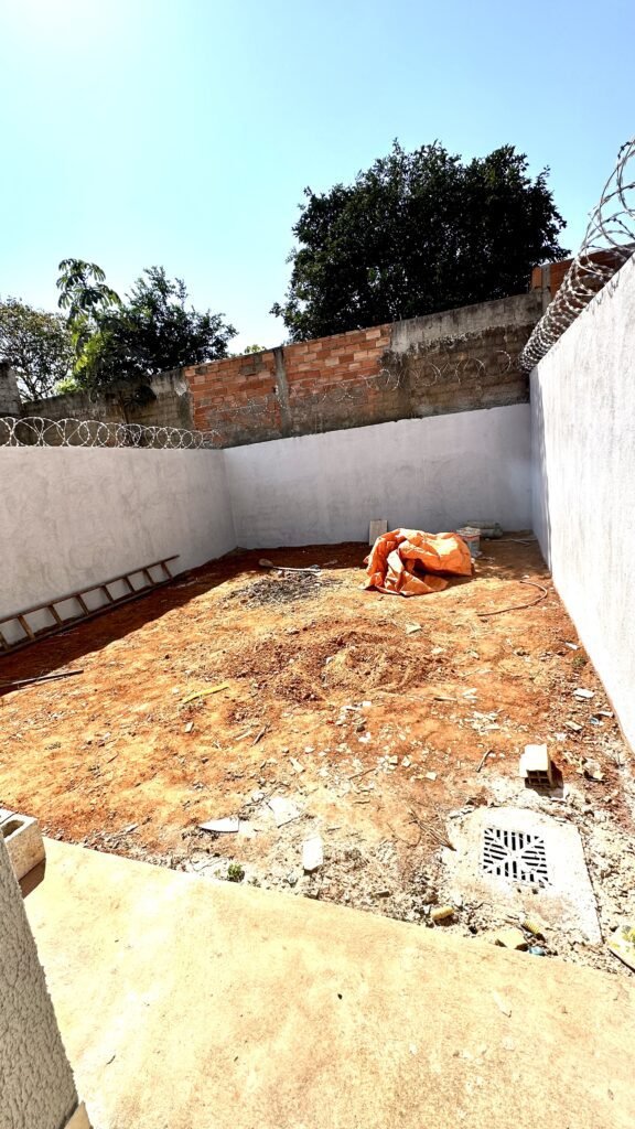 C9E523B7-C9C9-47DE-89AB-981A0F9E331F