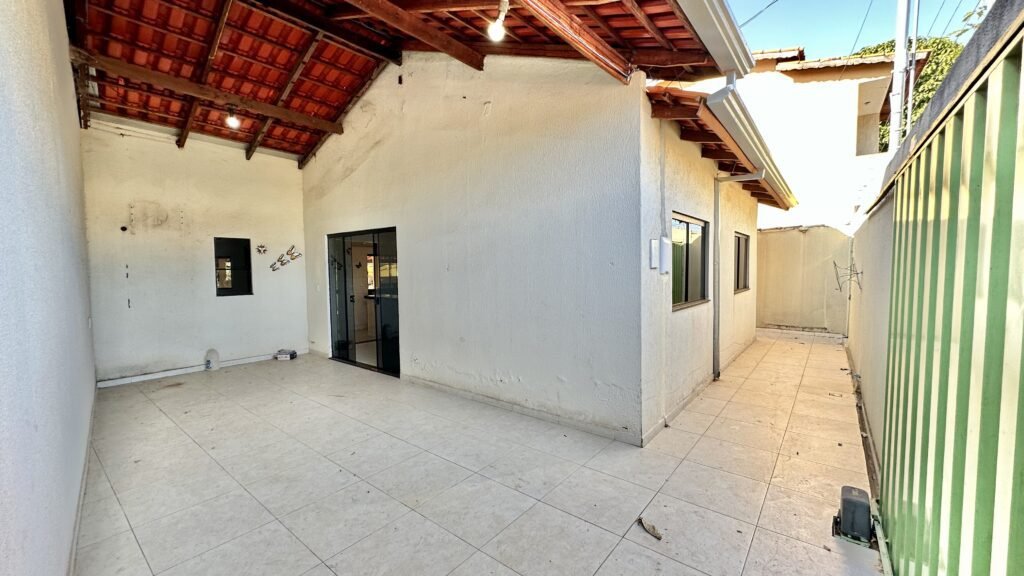 CEDD568C-628D-4732-AC52-0A5730DB5FF2