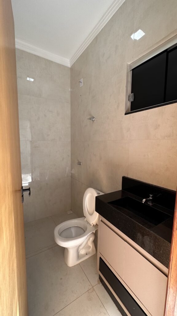 DD20965D-2C1A-4558-9AAE-8CCBDD3AC656