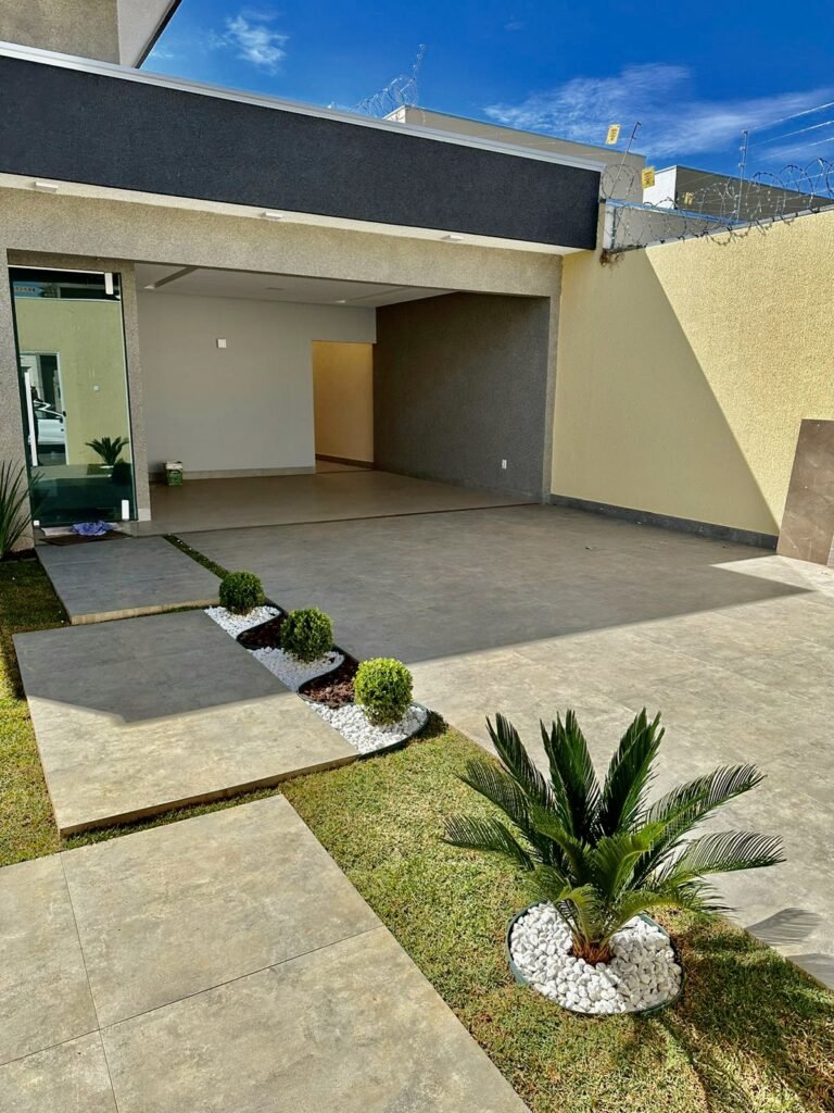 DD93A3EB-0E75-4C84-964B-5380729DE08D