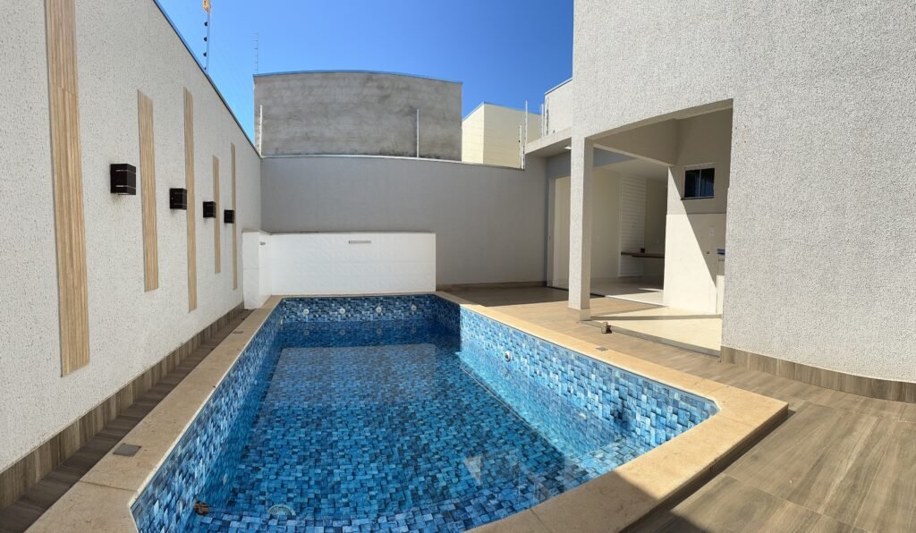 F25F1597-44A9-4431-B16A-ED901008A212